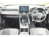 見通しのよいすっきりとした視界で、運転もしやすいです。
