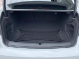 ●トランクルーム:趣味が広がる収容スペース!これだけの広さがあればお買い物やレジャーなどにも最適です!使用感も少なくきれいな状態を維持しております。