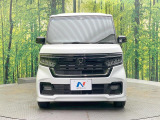 弊社では、全車『修復歴なし』のお車のみ取り扱っております。専任バイヤーによる厳選した仕入れの後、入庫後の車両チェックを行い、ネクステージが認定した高品質な中古車をご提供しております。