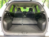普段のお買い物や通勤、送迎等に十分な荷室スペースを確保しております。セカンドシートを倒すと、大きな荷物の積載も可能です♪