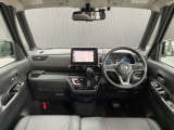 広々とした視界を体感できます。運転が楽しくなりますね。