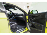 Stitching on floor mats  Verde Scandal (Green)