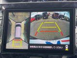 【パノラマモニター】専用のカメラにより、上から見下ろしたような視点で360度クルマの周囲を確認することができます☆死角部分も確認しやすく、狭い場所での切り返しや駐車もスムーズに行えます。