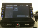 いまや必須装備「ナビゲーション」搭載!知らない場所に、スイスイッとドライブ。なんて便利な機能でしょうか?もう、これなしではハンドルを握れませんね!でも、運転中の操作は危険ですのでご注意ですね♪