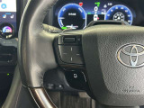 運転中、オーディオの操作をしてて、ハッとしたことはありませんか?ステアリングスイッチは、運転中でもハンドルでオーディオの操作が可能です。安全なドライブをサポートします。