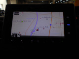 ナビゲーション装備。多彩な機能で快適ドライブをアシスト。オーディオ機能も充実していますね。