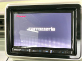 【大画面ナビ】人気の大型8インチナビを装備。存在感のある大画面はインパクト大!ナビ利用時のマップ表示は見やすく、テレビやDVDは臨場感がアップ!いつものドライブがグッと楽しくなります♪