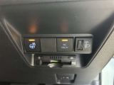 キャンプに行ったり、旅行に行ったりした時に、家電製品を使いたいこともあるはず。AC100Vがありますので、ドライヤーなどの家電製品も使えて便利ですね。