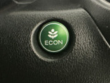 ★ECONスイッチ★ エコドライブを加速しよう!スイッチをONにすると、運転の仕方によるロスを抑え込み燃費をよくするようクルマが頑張ります(*^ー^*)燃費向上にチャレンジ♪