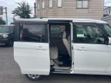 お車の状態は内外装共にとても綺麗な状態を保っておりますので私共でも自信を持ってお薦め出来る1台です!!