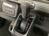 ご契約の流れは、当店のスタッフがわかりやすく説明いたしますのでお気軽にお声かけください!