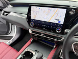 純正14インチタッチパネルディスプレイ(ナビの設定や車両設定・エアコンの設定を行います)