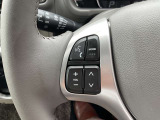 ステアリングスイッチの操作で、音量調整等が出来ますので目線をずらすことなく使用出来るので安全です。