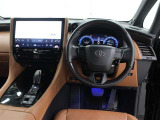 運転席廻りです。