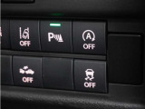 ◆パーキングセンサーシステム◆車庫入れの時などに近くに障害物がある場合、障害物までの距離を音で知らせてくれます。