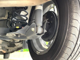 お車を安心してお乗りいただく為には、足回りの定期点検が欠かせません。サービスサポート(有償保証)では無料点検もご提供しており、安心のカーライフをお過ごしいただけるサポート体制が整っています。
