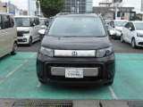 他にも画像がございますので、是非ご覧頂ければと思います。より詳しくお車をご覧いただけます。