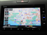 ナビゲーション装備。多彩な機能で快適ドライブをアシスト。オーディオ機能も充実していますね。