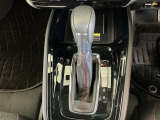 オートマチックシフトレバーは、手になじみ操作しやすい形状で安全運転にもつながります♪