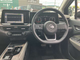 大きなガラスで視界が良く運転しやすいです