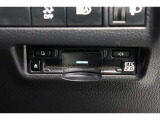 ETC機能に加え、渋滞回避支援や安全運転支援のサービスが受けられるETC2.0を装備!