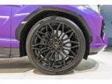 Black calipers