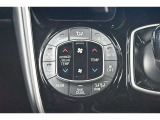 お好きな温度に設定すれば自動的に温度を調節、車内を快適空間に仕上げてくれます。
