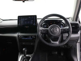 運転席廻りです。