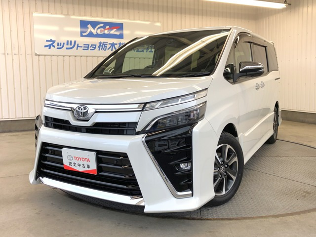 トヨタ ヴォクシー 
