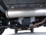 電気式4WDシステム(E-Four)を搭載。雪道などの滑りやすい路面でも安心して走行できます。