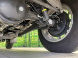 お車を安心してお乗りいただく為には、足回りの定期点検が欠かせません。サービスサポート(有償保証)では無料点検もご提供しており、安心のカーライフをお過ごしいただけるサポート体制が整っています。