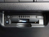 ETC車載器付きです。高速道路の料金所もスムーズに通過できます。