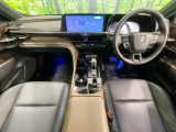 クラウンクロスオーバー 2.5 G アドバンスト レザー パッケージ E-Four 4WD 