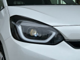 LEDヘッドライト搭載でしっかり明るく照らしてくれるので、夜間走行や不慣れな道でも安心です。