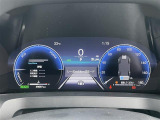 【スピードメーター】メーターがシンプルで見やすく運転しやすいですね。