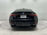 弊社ではオーナー様の安心安全ドライブをサポートさせていただくためにもBMW自動車保険をお勧めしております。