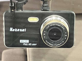 万が一のトラブルのときにも役に立つドライブレコーダーを装備しています。側面衝突や幅寄せ・割り込み対策に!