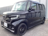 車名の由来:N-BOXの「N」は「New」「Nippon」「Norimono(乗り物)」「Next」のそれぞれの頭文字も含め「これからの新しい日本の乗り物を創造する」という意味合いを込めている。