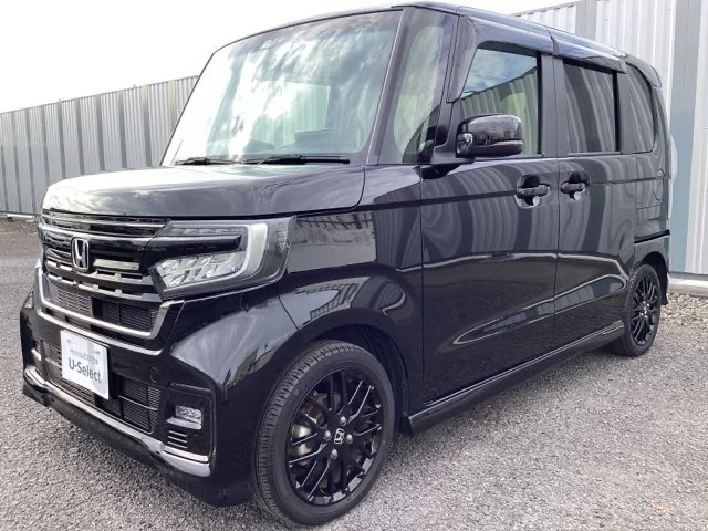ホンダ N-BOXカスタム 