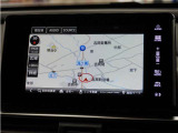 純正8インチインターナビ&バックカメラが装備されているので、普段の使い勝手もロングドライブも快適です。