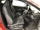 【運転席・助手席】です!実際お座りいただくのが分かりやすいと思いますので、ぜひお気軽にご来店ください♪状態もいいですよ☆