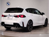 BMWのお車は、&ldquo;駆け抜ける歓び&rdquo;を体現しております。走行の安定性とコーナリングの良さを追求し、思い通りにハンドルの操作可能です。