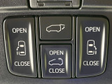【パワーバックドア】スマートキーや運転席のボタンを押すだけでリアゲートが自動で開閉します!荷物を持っている時や、高い位置にあるバックドアを閉める際に便利な機能です♪
