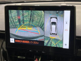 【パノラミックビューモニター】専用のカメラにより、上から見下ろしたような視点で360度クルマの周囲を確認することができます☆死角部分も確認しやすく、狭い場所での切り返しや駐車もスムーズに行えます。