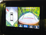 【全方位モニター用カメラ】専用のカメラにより、上から見下ろしたような視点で360度クルマの周囲を確認することができます☆死角部分も確認しやすく、狭い場所での切り返しや駐車もスムーズに行えます。