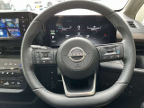 【プロパイロット搭載】高速道路での運転操作(アクセル・ブレーキ・ステアリング)をアシストします。ロングドライブの運転がラクになります!
