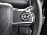 全車速追従機能付ACC(アダプティブクルーズコントロール)を採用し、走行中に先行車の様子を検知しながら、設定した車速の範囲内で先行車との距離のキープを支援します。