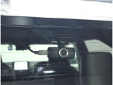 リヤ用ドライブレコーダー装備!これがあれば、相手方が危険運転をしてきた場合などでも客観的に証明でき、事故や事件の直接的な証拠の確保にも生り得ます。