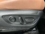 【運転席シート】シートの位置調整も簡単なパワーシート付。長距離の移動も気軽に調整ができて便利な装備です。