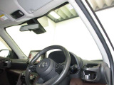 見通しのよいすっきりとした視界で、誰でも運転しやすいです。運転のしやすさは疲れにくさにも繋がりますよ♪